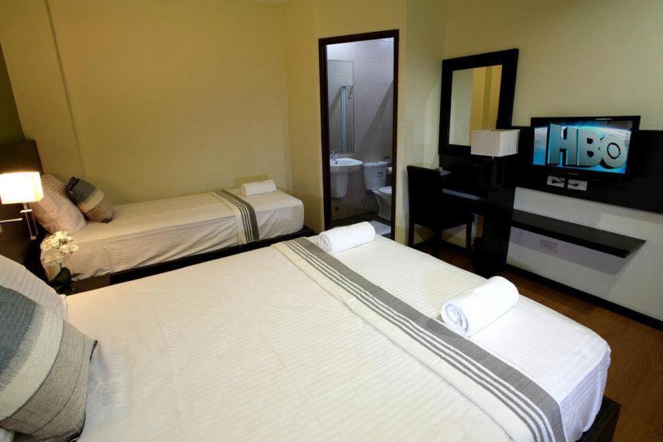 Makati Boutique Hotel Near Naia Airport Terminal 3 Edsa Pasay Cbd Makati City Exteriér fotografie