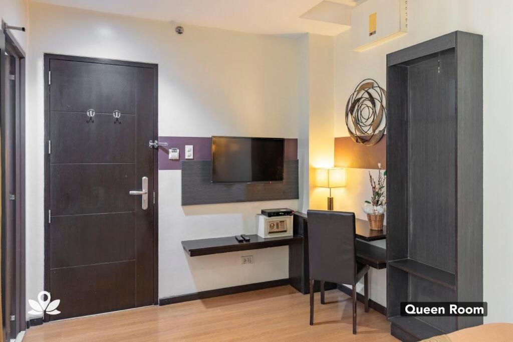 Makati Boutique Hotel Near Naia Airport Terminal 3 Edsa Pasay Cbd Makati City Exteriér fotografie