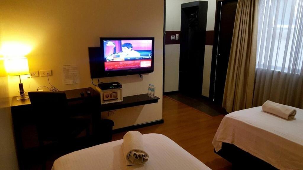 Makati Boutique Hotel Near Naia Airport Terminal 3 Edsa Pasay Cbd Makati City Exteriér fotografie